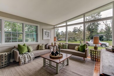 6915 Holiday Rd N, Jacksonville, FL 32216 - photo 5