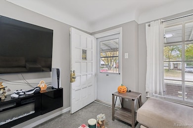 17421 Five Points St, Redford, MI 48240 - photo 5