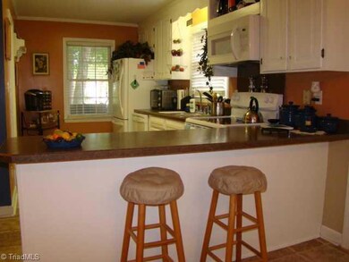 1828 Rocky Ln, Asheboro, NC 27205 - photo 6