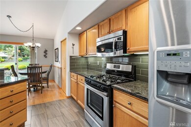 2014 Whatcom St, Bellingham, WA 98229 - photo 7