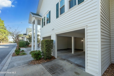 3139 Lakeside Commons Dr SE unit 1, Southport, NC 28461 - photo 5