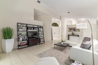 13909 Palm Grove Living Room 2