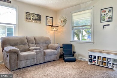 231 W Red Bank Ave, West Deptford, NJ 08096 - photo 5