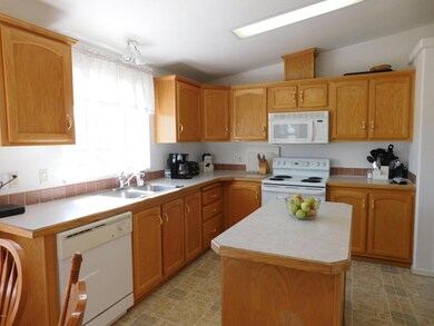 211 River Place, Kalispell, MT 59901 - photo 7