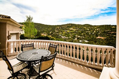 Enjoy Views of the Bradshaws