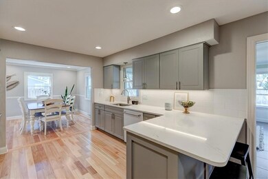 4812 38th Place, Des Moines, IA 50310 - photo 5