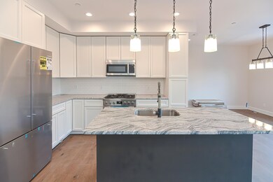 8 Powderhorn Ln unit C, Wilmington, VT 05363 - photo 7