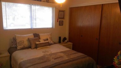 1701 SW Rogue River Ave, Grants Pass, OR 97526 - photo 5