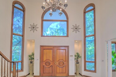 003_FOYER