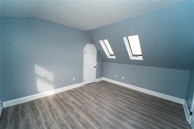 182 Adelaide Ave unit 7, Providence, RI 02907 - photo 4