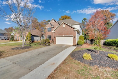 9211 Hickory Tree Ln, Charlotte, NC 28277 - photo 4