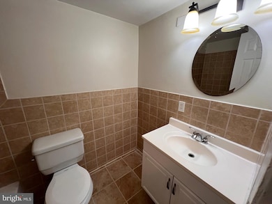 3964 Bel Pre Rd unit 8, Silver Spring, MD 20906 - photo 5