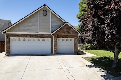 3235 N Arroyo Ave, Fresno, CA 93727 - photo 3