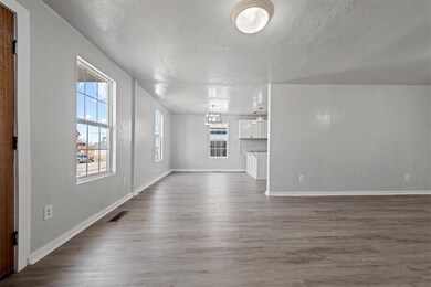 410 N Division St, Guthrie, OK 73044 - photo 6