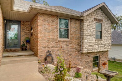 983 Glen Oaks Dr-3