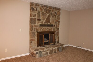 3407 Sparta Hwy, Crossville, TN 38572 - photo 6