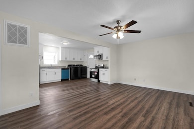 7-web-or-mls-4656-dundee-ave