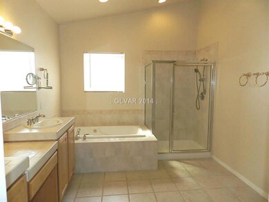 Master Bath/Spa.