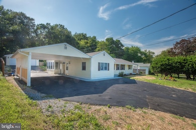 325 Delancy Rd, Elkton, MD 21921 - photo 2