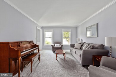 12903 Pinecrest Rd, Herndon, VA 20171 - photo 6