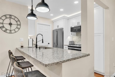 56471 Chesapeake Trail unit 173, Shelby Township, MI 48316 - photo 3