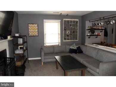 125 Robins Run W, Swedesboro, NJ 08085 - photo 4