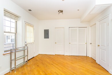 6257 N Mozart St unit 2, Chicago, IL 60659 - photo 5