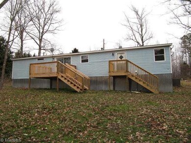 4954 King View Rd, Asheboro, NC 27205 - photo 2