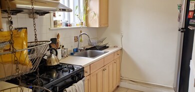 219 Green St unit 3, Cambridge, MA 02139 - photo 3