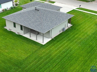 601 Topaz Dr, Sergeant Bluff, IA 51054 - photo 3