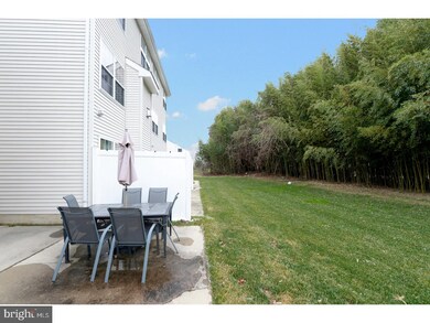 1043 Buckingham Dr, West Deptford, NJ 08086 - photo 5