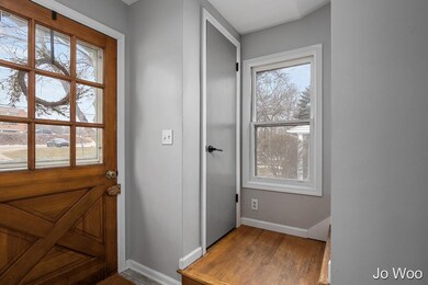 1340 Burke Ave NE, Grand Rapids, MI 49505 - photo 4