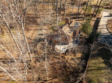 5701CascadeDr-07