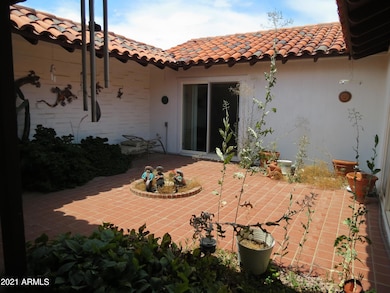 10136 W Cinnebar Ave, Sun City, AZ 85351 - photo 4