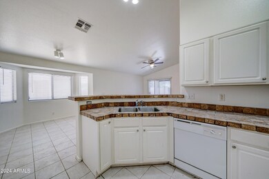 unlisted-address, Mesa, AZ 85209 - photo 3