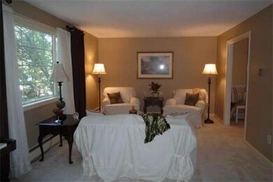 83 Stonybrook Dr, Holliston, MA 01746 - photo 5