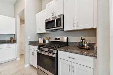 9415 Lemon Drop Loop, Sun City Center, FL 33573 - photo 6