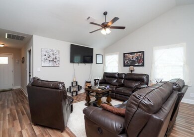 204 Allentown Ln, Macon, GA 31216 - photo 2