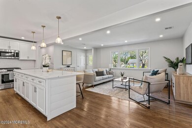 847 Regency Ct, Toms River, NJ 08753 - photo 7