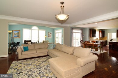 15742 Trongate Ct, Leesburg, VA 20176 - photo 6