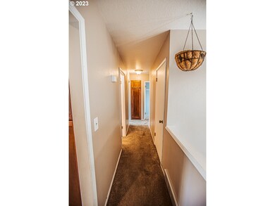 622 Summit Ridge Dr E, the Dalles, OR 97058 - photo 7