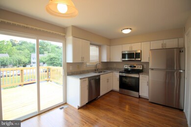 15310 Gunsmith Terrace, Woodbridge, VA 22191 - photo 2