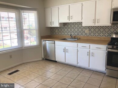 11532 Cosca Park Place, Clinton, MD 20735 - photo 6