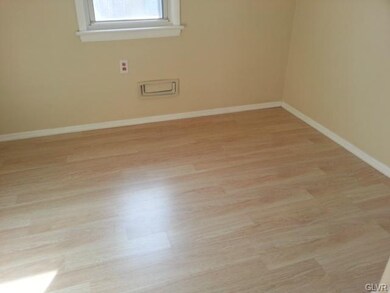 1511 N 18th St, Allentown, PA 18104 - photo 3