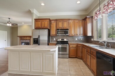 2527 Colonial Way, Zachary, LA 70791 - photo 5