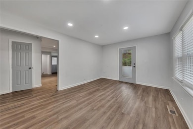 845 Oak St NW, Atlanta, GA 30318 - photo 6