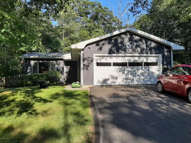 5309 Maple Ln, Cresco, PA 18326 - photo 5