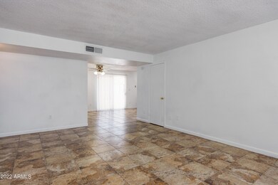 4821 W Almeria Rd, Phoenix, AZ 85035 - photo 6