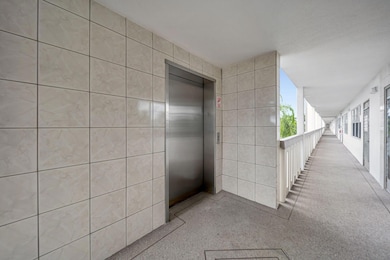 4039 Rexford A unit C, Boca Raton, FL 33434 - photo 5