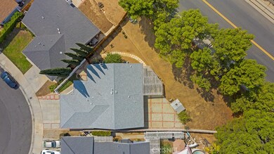 12855 Cape Cottage Ln, Sylmar, CA 91342 - photo 6